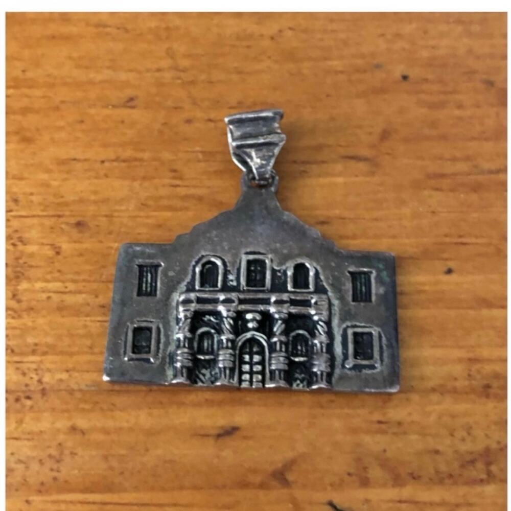 Navika The Alamo San Antonio Texas Sterling Silver 925 Pendant Charm
